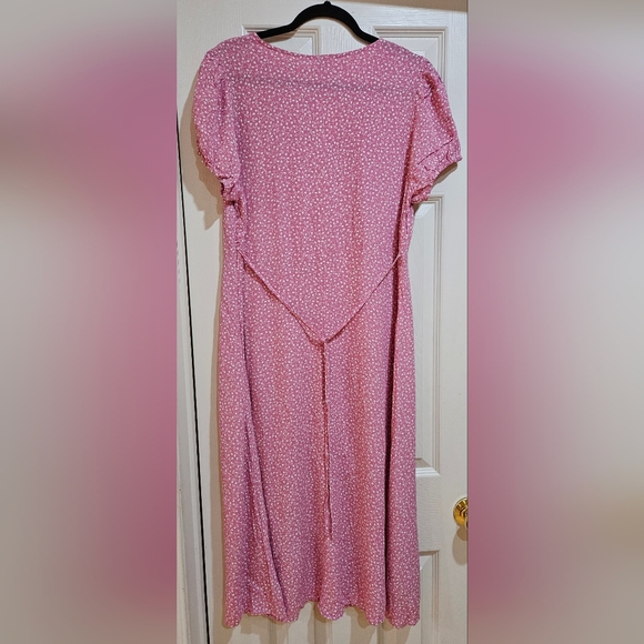 Cotton On Pink and White Floral Dress. Brand New With Tag. Size L. - Picture 3 of 6